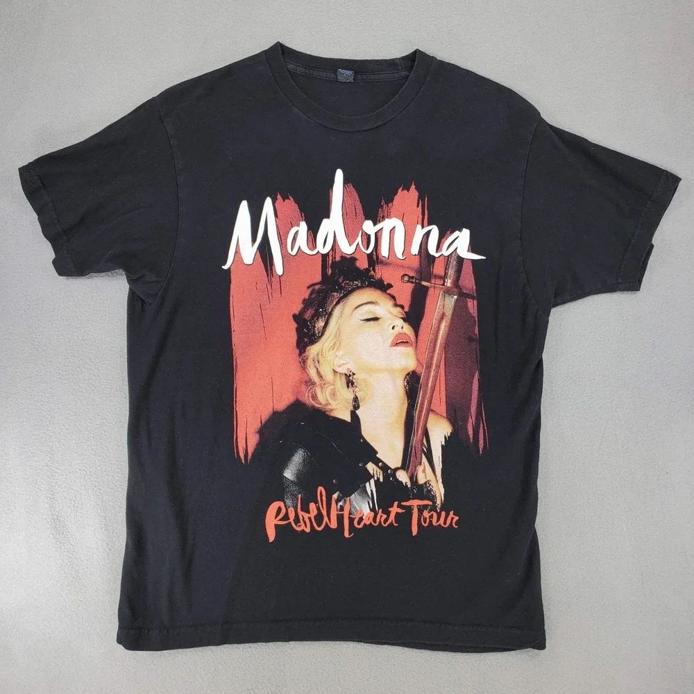 Madonna Rebel Heart Tour Concert T-Shirt Black Graphic Band Tee Men's Large - Picture 1 of 5